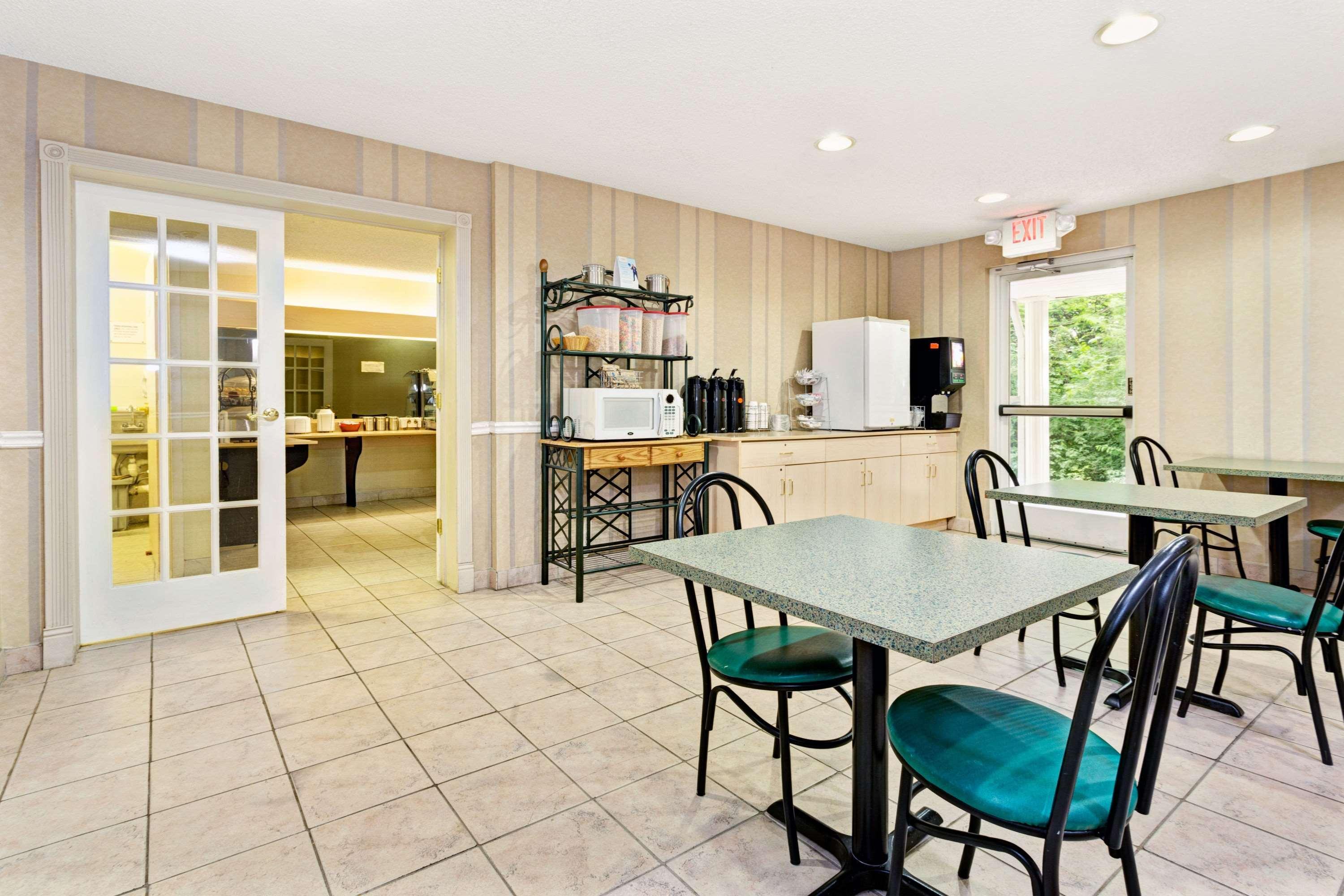 Microtel & By Wyndham Florence/cincinnati Airpo 2* Florence